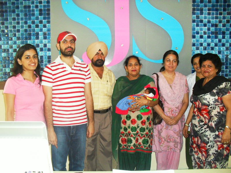 ਵਿਆਹ ਦੇ 24 ਸਾਲ ਬਾਅਦ ਸ. ਨਰਿੰਦਰ ਸਿੰਘ ਬਜਾਜ ਦੇ ਘਰ ਲਿਆ ਬੱਚੀ ਨੇ ਜਨਮ